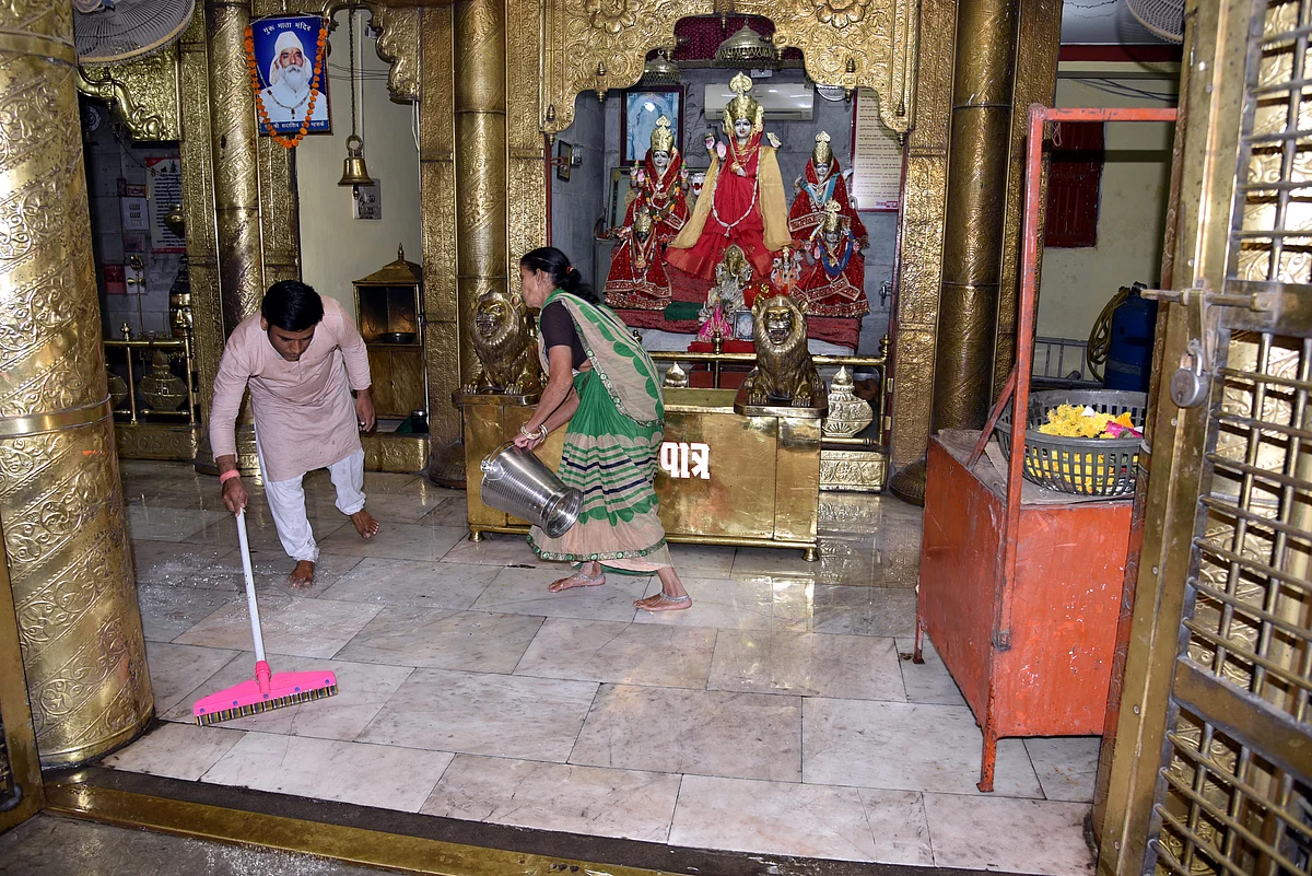 Bhopal: Temple being cleaned after solar eclipse on Tuesday evening  | FP Pic