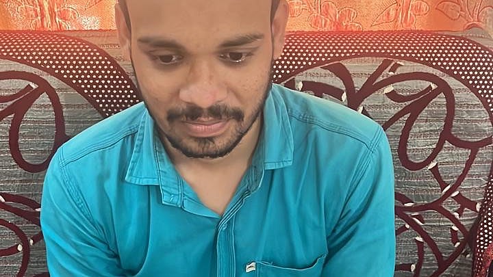 MP: Patwari in Petlawad held for taking bribe