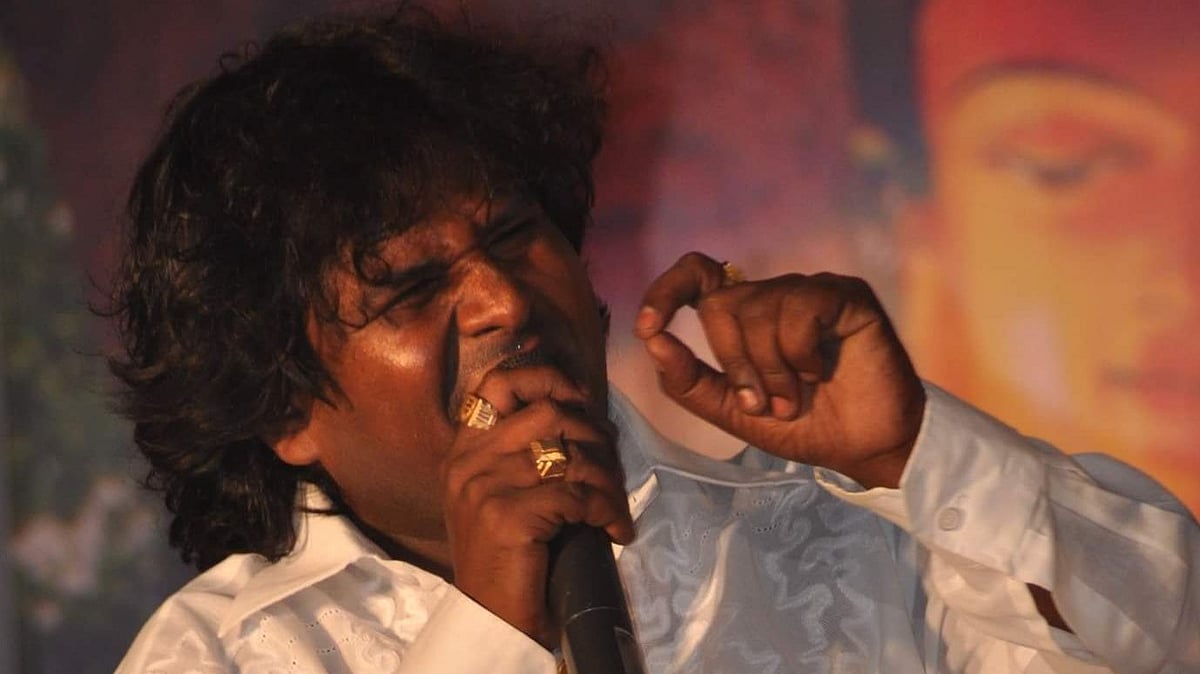 Marathi singer Ashok Nikalje duped of Rs 2.5 lakh under pretext of invitation to high-profile music...