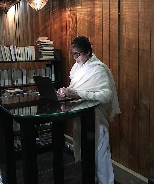 Amitabh Bachchan at Jalsa