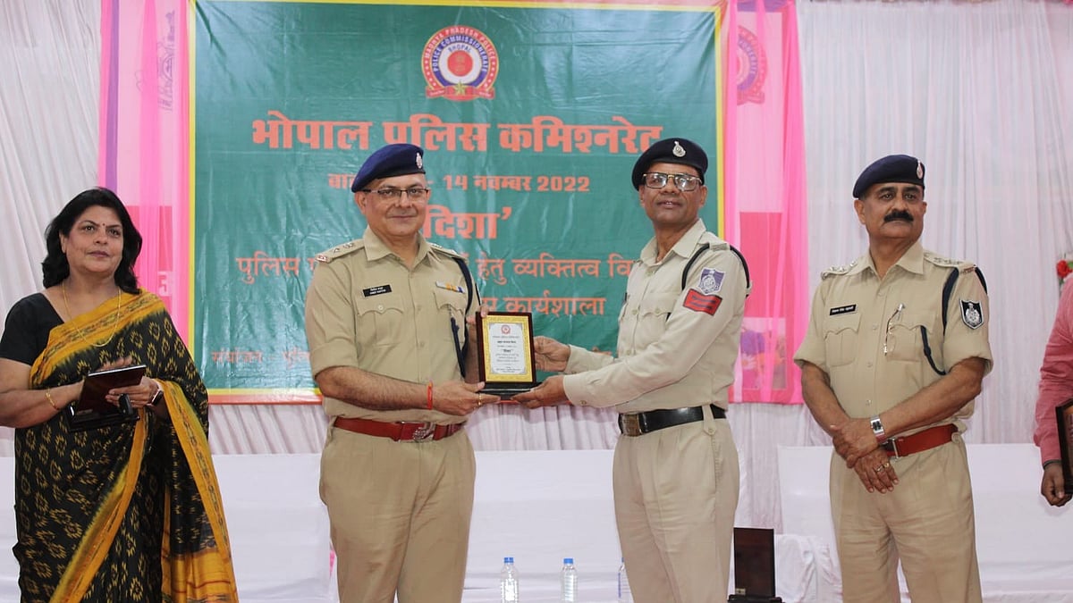 MP: Bhopal police organise workshop for higher education, career guidance 
