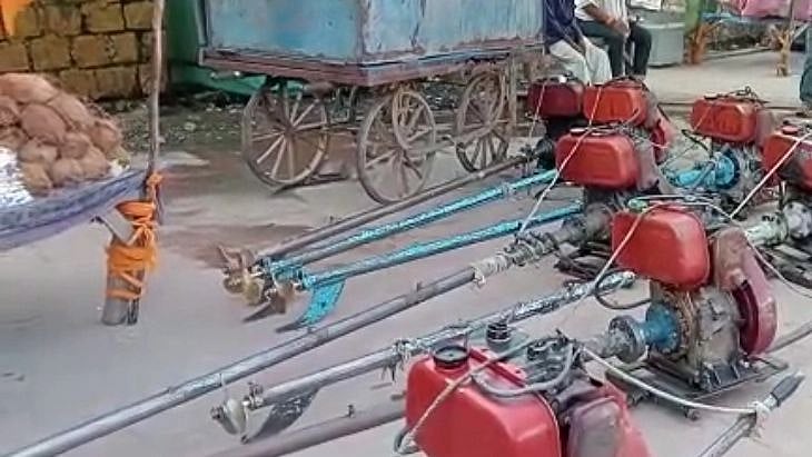 Omkareshwar: Local admin swings into action after boat capsize claims two 