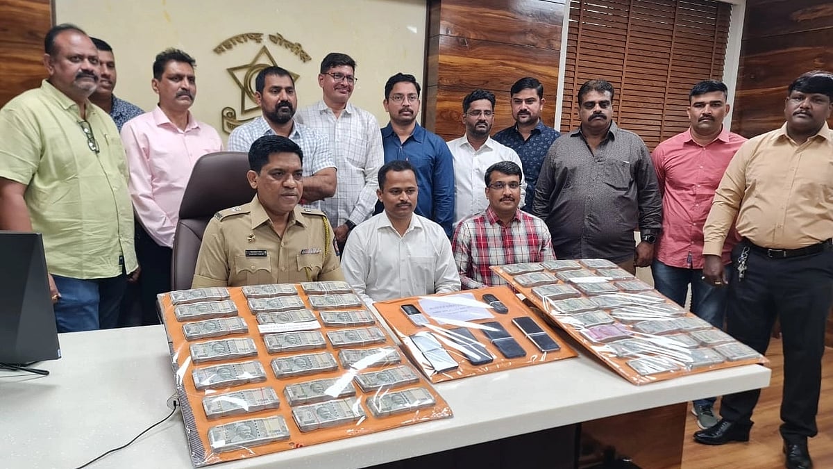 Mira-Bhayandar: Auto-driver who fled after stealing gold & cash worth Rs 26L from sister's house, caught