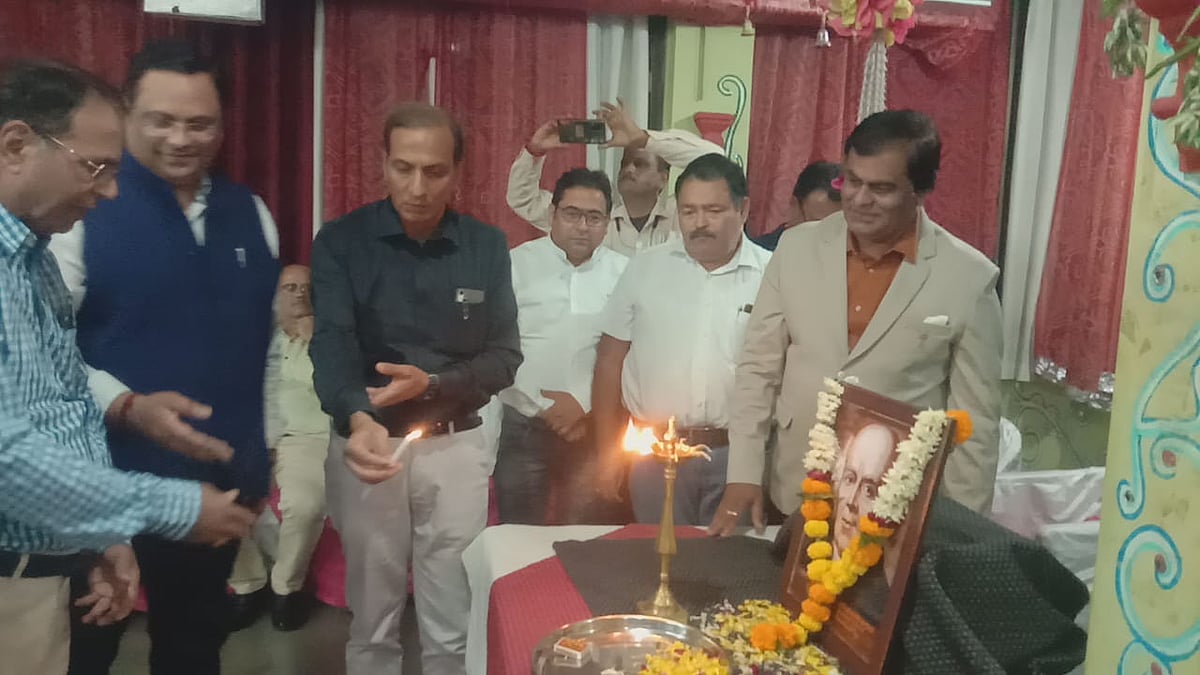 Ujjain: Medical practitioners of 3 therapies join hands to treat patients
