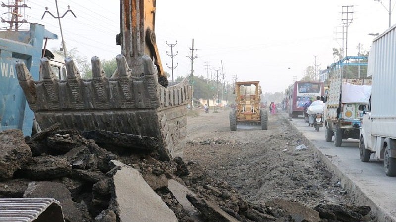 Indore: ‘Try to complete road from Bhanwarkuan Sq to Tejaji Nagar before PBD conference’