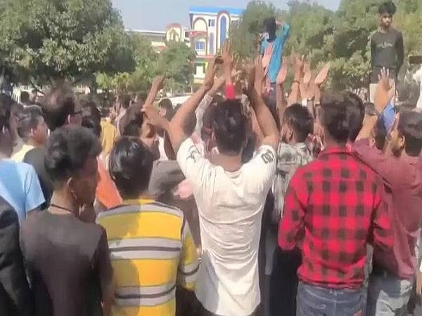 Madhya Pradesh: Parents protest after student punished for chanting 'Bharat Mata Ki Jai'