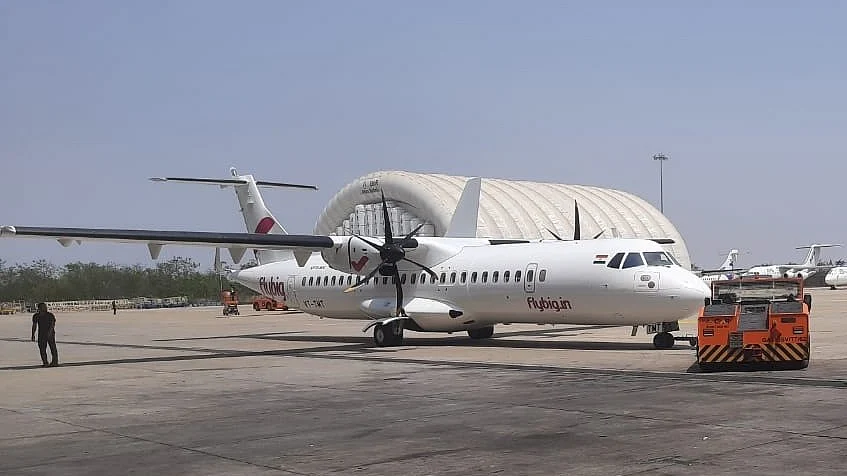 DCGA grounds Flybig aircraft after fuel leakage incident at Patna airport | Twitter/ Raghavans007