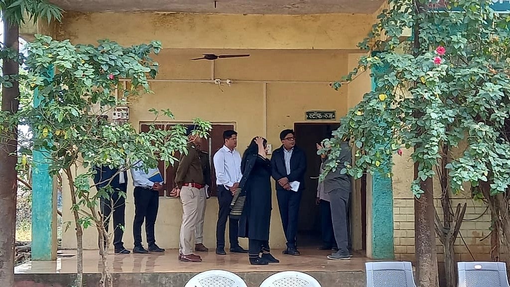 Madhya Pradesh: Rajora inspects forest post in Nepanagar
