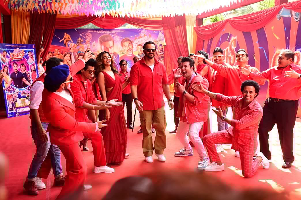 Rohit Shetty with cast of Cirkus