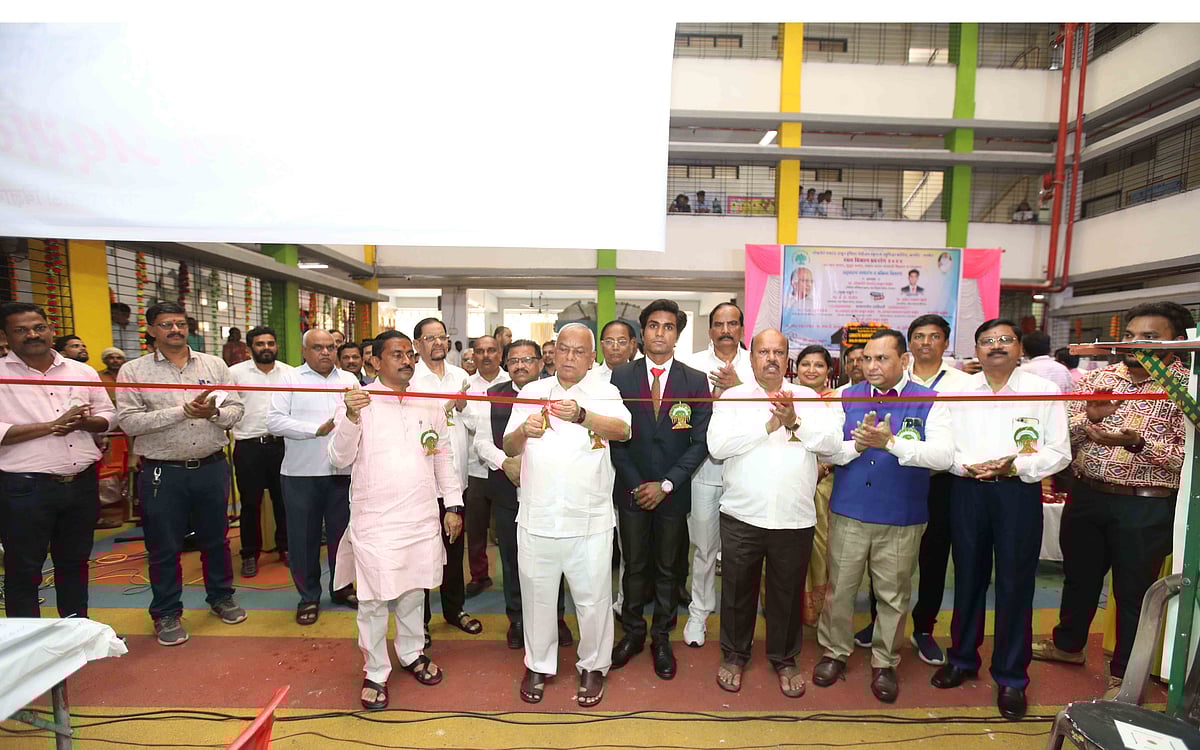 Ramsheth Thakur English Medium School organizes science exhibition