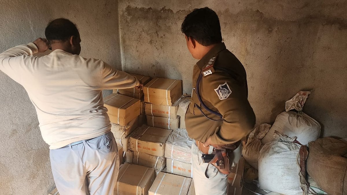 Madhya Pradesh: Khargone police seize stock of Nausadar