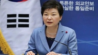 2012: Historic election of South Korea's first female President, who later went to jail 