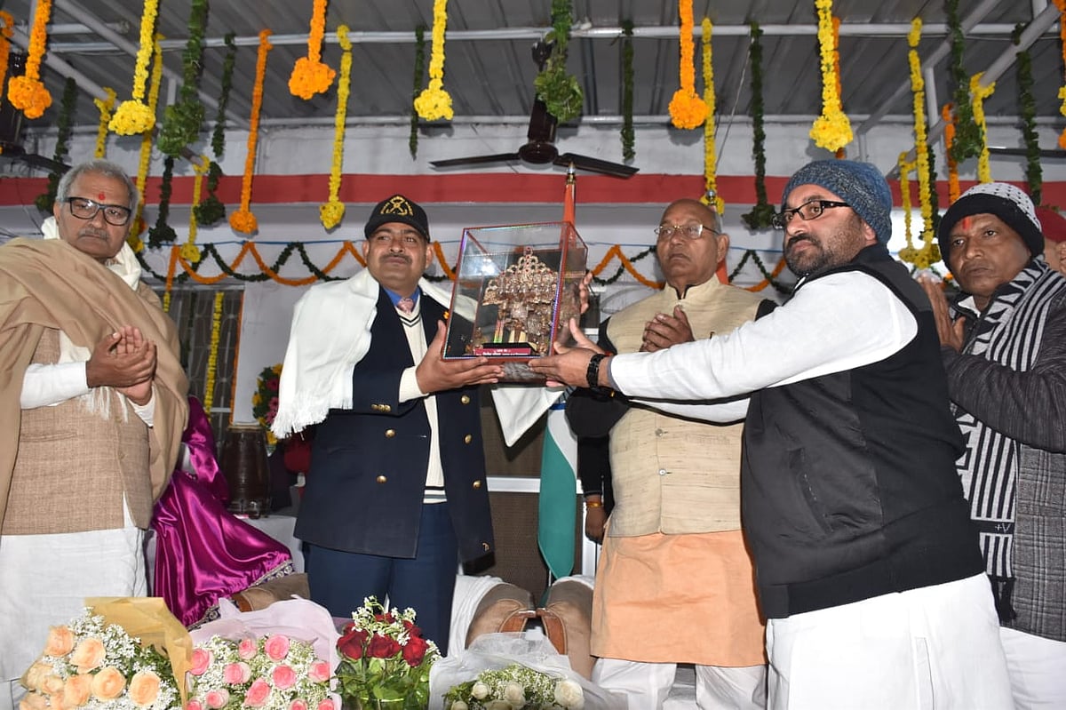 Madhya Pradesh: Speaker fetes armyman for his contribution to nation's ...