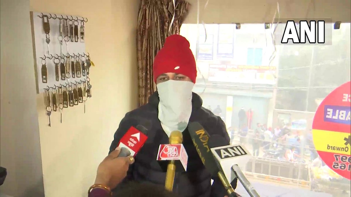 Delhi Crime: 20-year-old girl was seen arguing at a hotel with friends before the brutal accident; police detains boys |