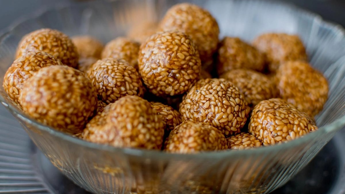 3 Ayurvedic benefits of eating Til ke Ladoo
