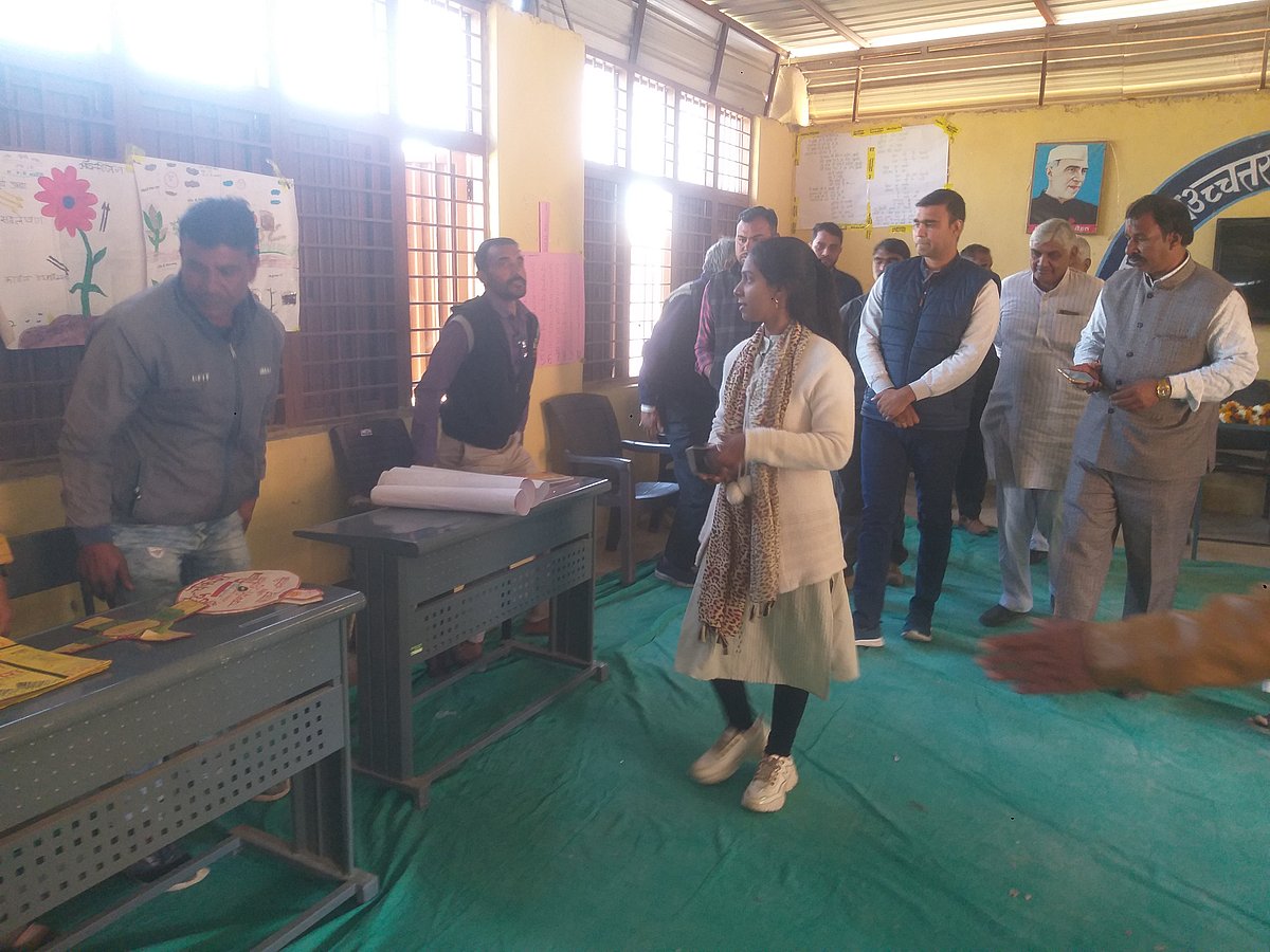 Madhya Pradesh: Teaching learning materials prove helpful in child education, says City council president Kavita Devnarayan Sharma in Pipalrawan