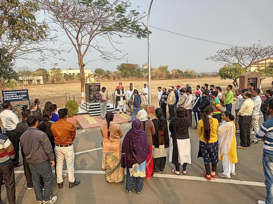 News Diary Mhow: Gandhi's death anniversary observed at Ambedkar University