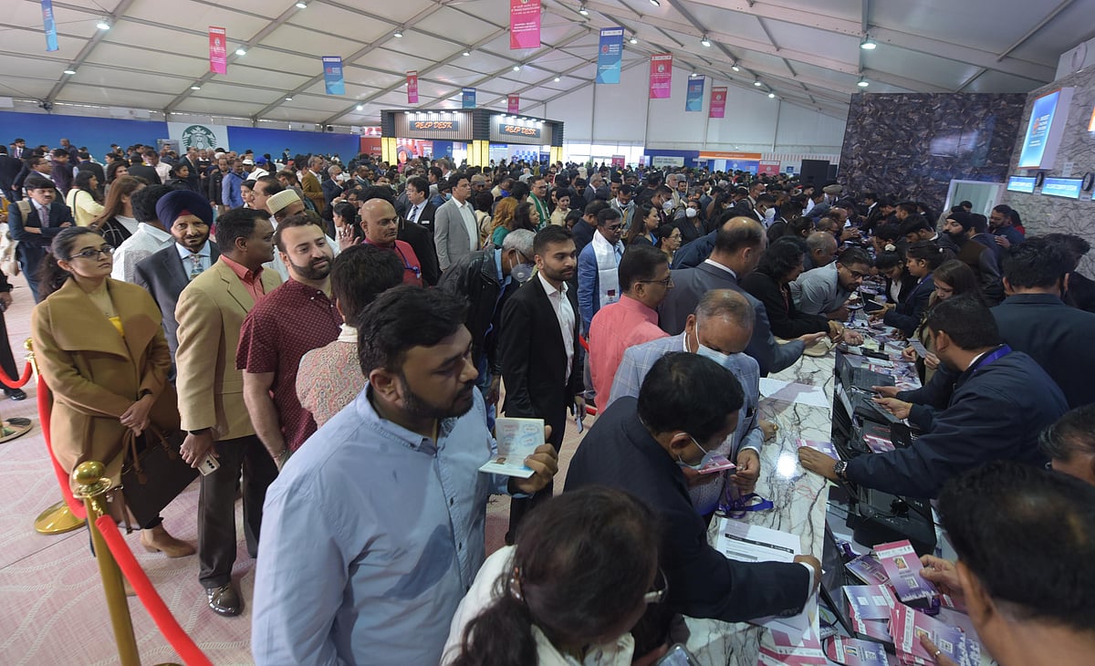 NRIs crowd registration centre for entry pass