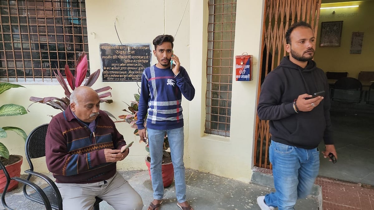 Madhya Pradesh: Bikers escape with Rs 7 lakh from scooter dickey in Chhatarpur