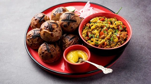 Check out these delicious Meen Moilee and Litti Chokha recipes by the executive chef of Fairfield by Marriot Mumbai