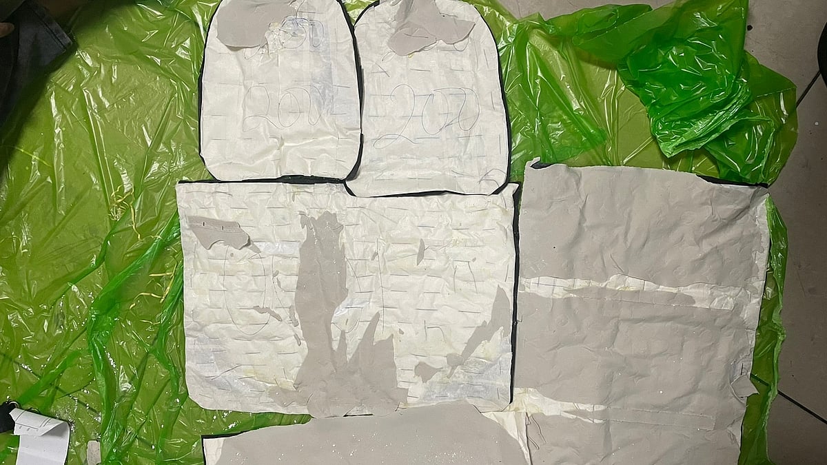 Mumbai: Airport customs seize nearly 2 kgs of cocaine worth ₹ 28.10 crore | FPJ