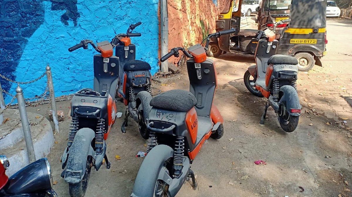 Thane: Fire breaks out at VOGO electric vehicle charging hub, no casualties reported