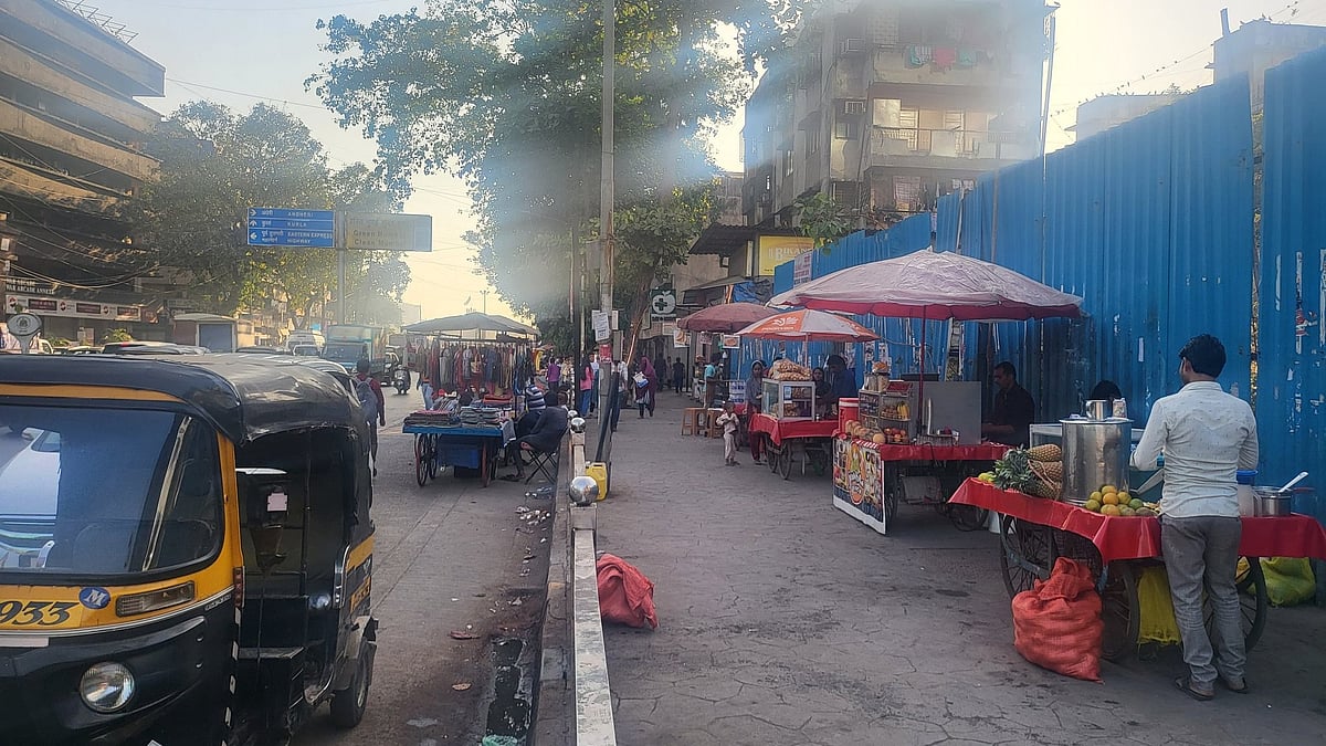 Mumbai: Encroachment a major cause of traffic snarls on LBS road 
