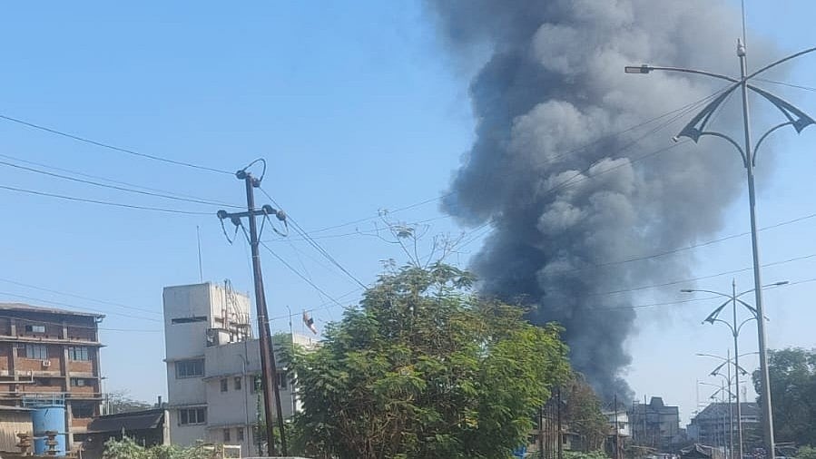 Thane: Massive fire erupts at chemical factory in Badlapur MIDC, no casualties; video surfaces