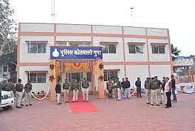 Madhya Pradesh: Guna cops stumped as two men claim same woman as their wife