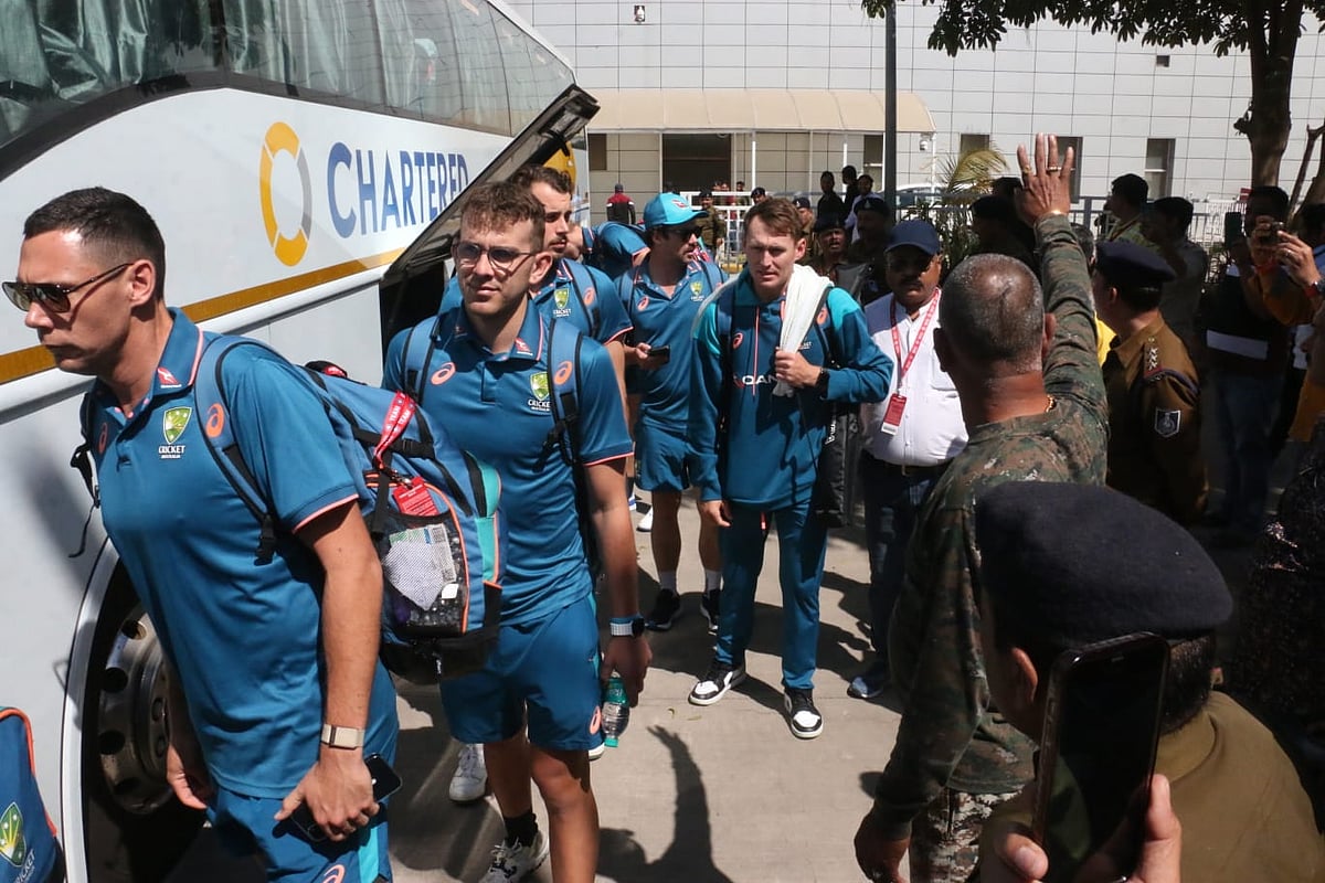 Australian cricket arrives for third test in Indore on Feb 26