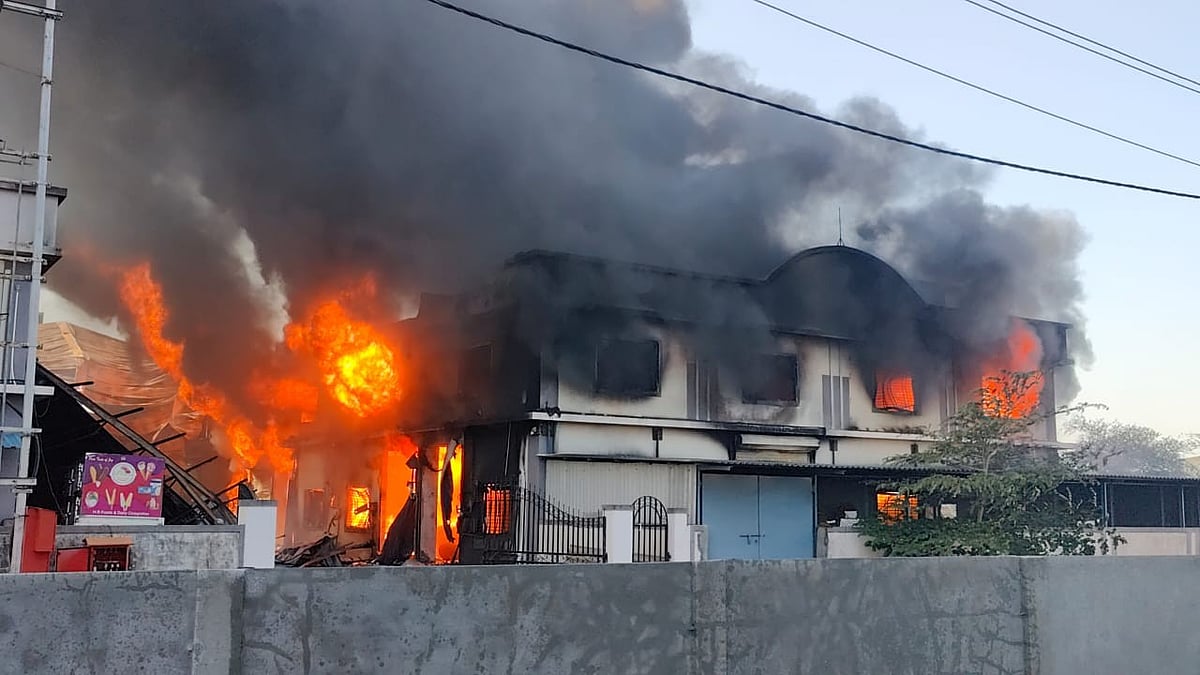 Palghar: Fire in Arham Industrial Park burns two factory units 