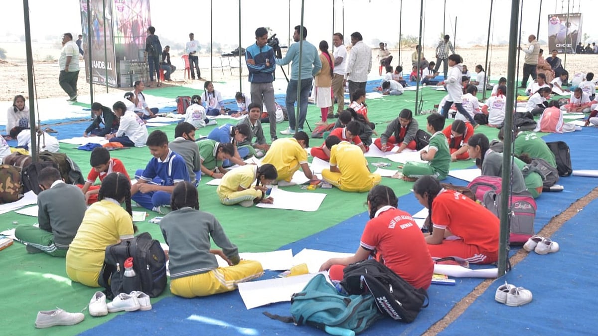 Madhya Pradesh: Drawing, yoga & Zumba programmes mark day 2 in Dewas