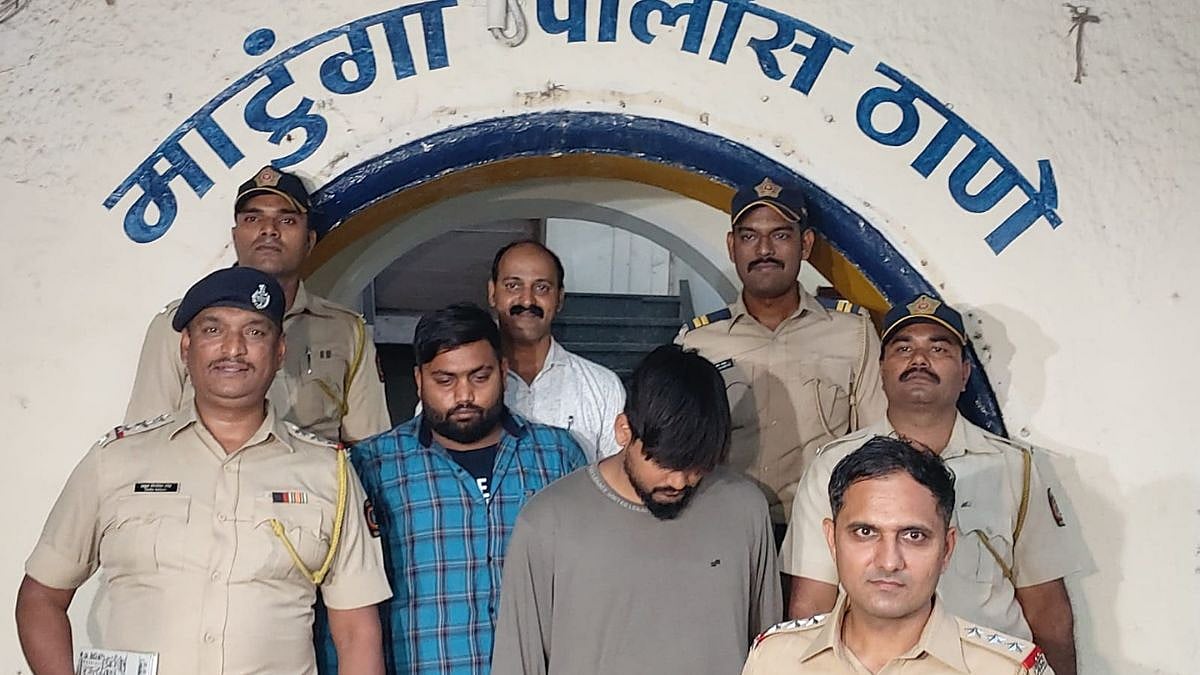 Mumbai: 2 UP-based men held for duping people with bogus job offers