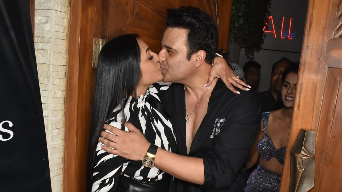 Watch Video: Kashmera Shah pulls Krushna Abhishek for a kiss as he tries to get her away from paps,...