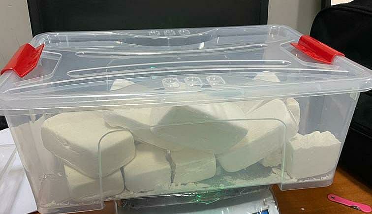 Mumbai: Intelligence agency arrests two in ₹25 crore cocaine smuggling case 