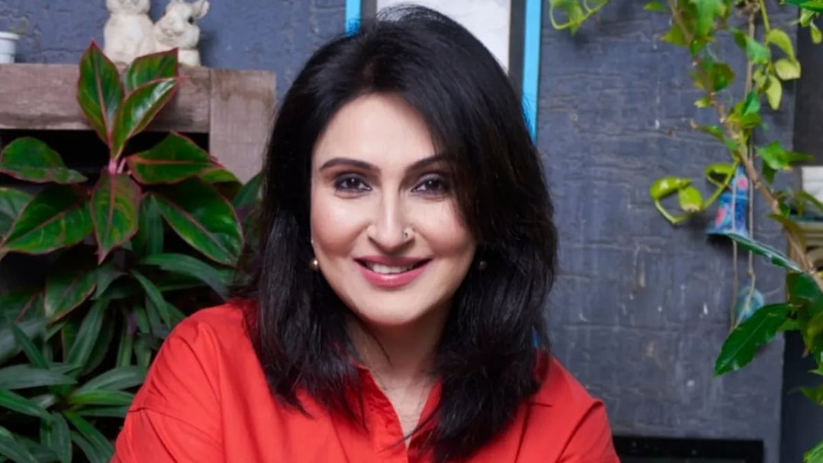 'I do not like digital evolution of theatre' Juhi Babbar Soni who will soon be seen in a web series and a film