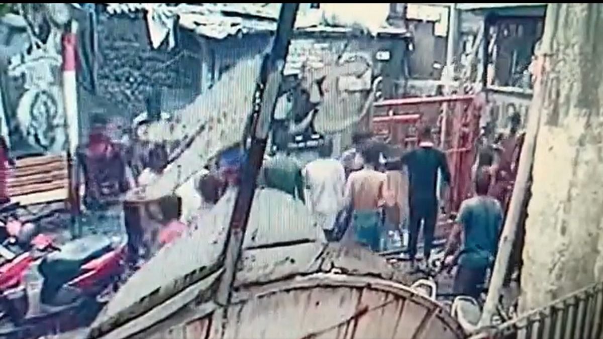 Mumbai: Boy beaten by mob during Holi celebrations in Saki Naka; video surfaces