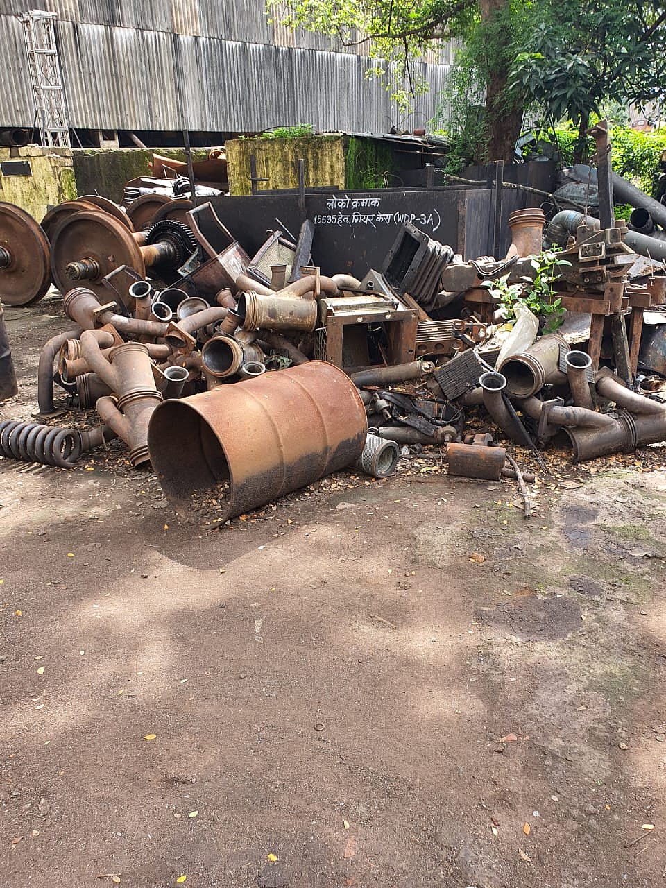 Central Railway's scrap revenue of Rs. 425.39 crore in FY 2022-23 (April - February)