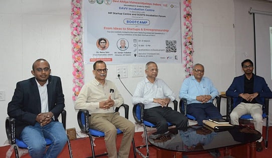 Indore: 2-day BOOTCAMP kick-starts on high note at DAVV