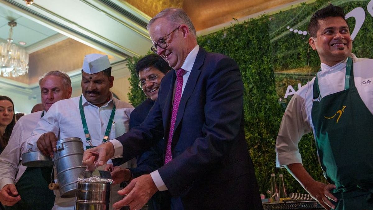 Australian PM Anthony Albanese with Mumbai's Dabbawalas | Twitter