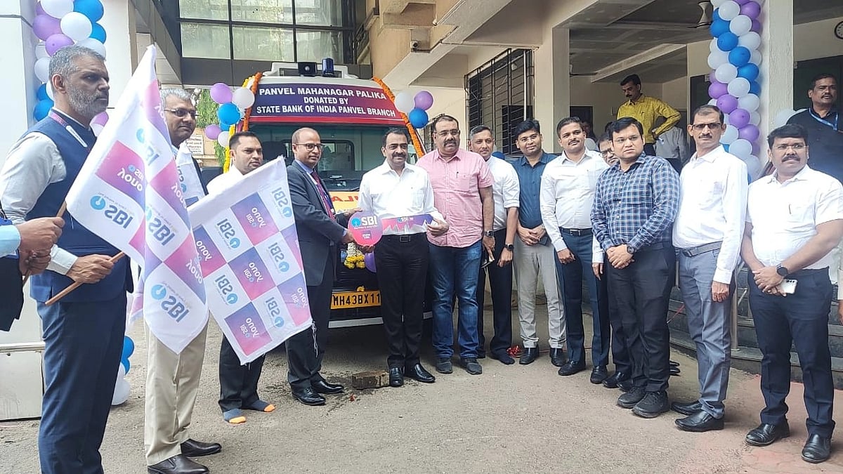 Navi Mumbai: PMC gets 'Basic Life Support' ambulance from SBI under CSR