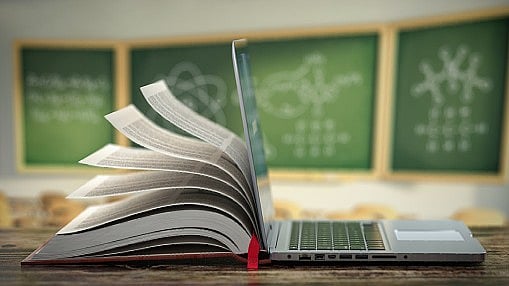 61% students think that schools don't teach enough digital skills: survey