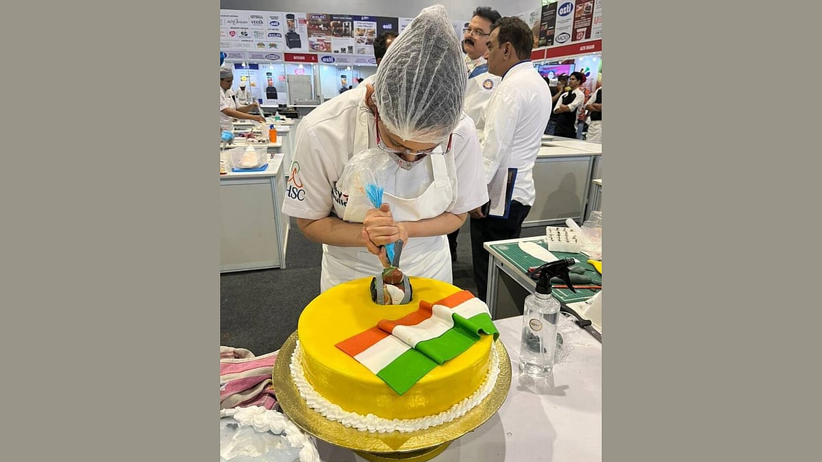 The live event of dressing the cake saw unique and mesmerising decorations that the young chefs came up with