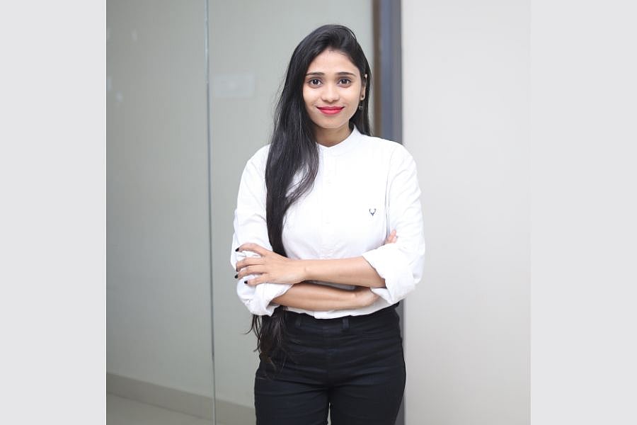 A Role Model for Women in Business: The Heartwarming Story of Shraddha Shrivastava's Journey

