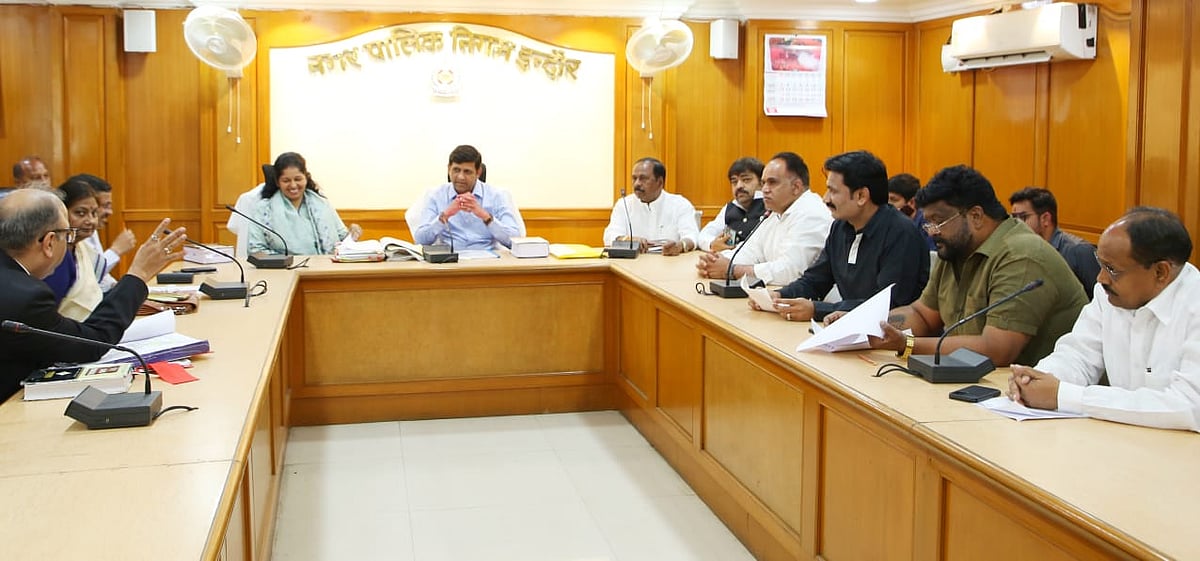 Indore: High Court imposes Rs 10K cost on petitioner, asks IMC to use it for cleanliness