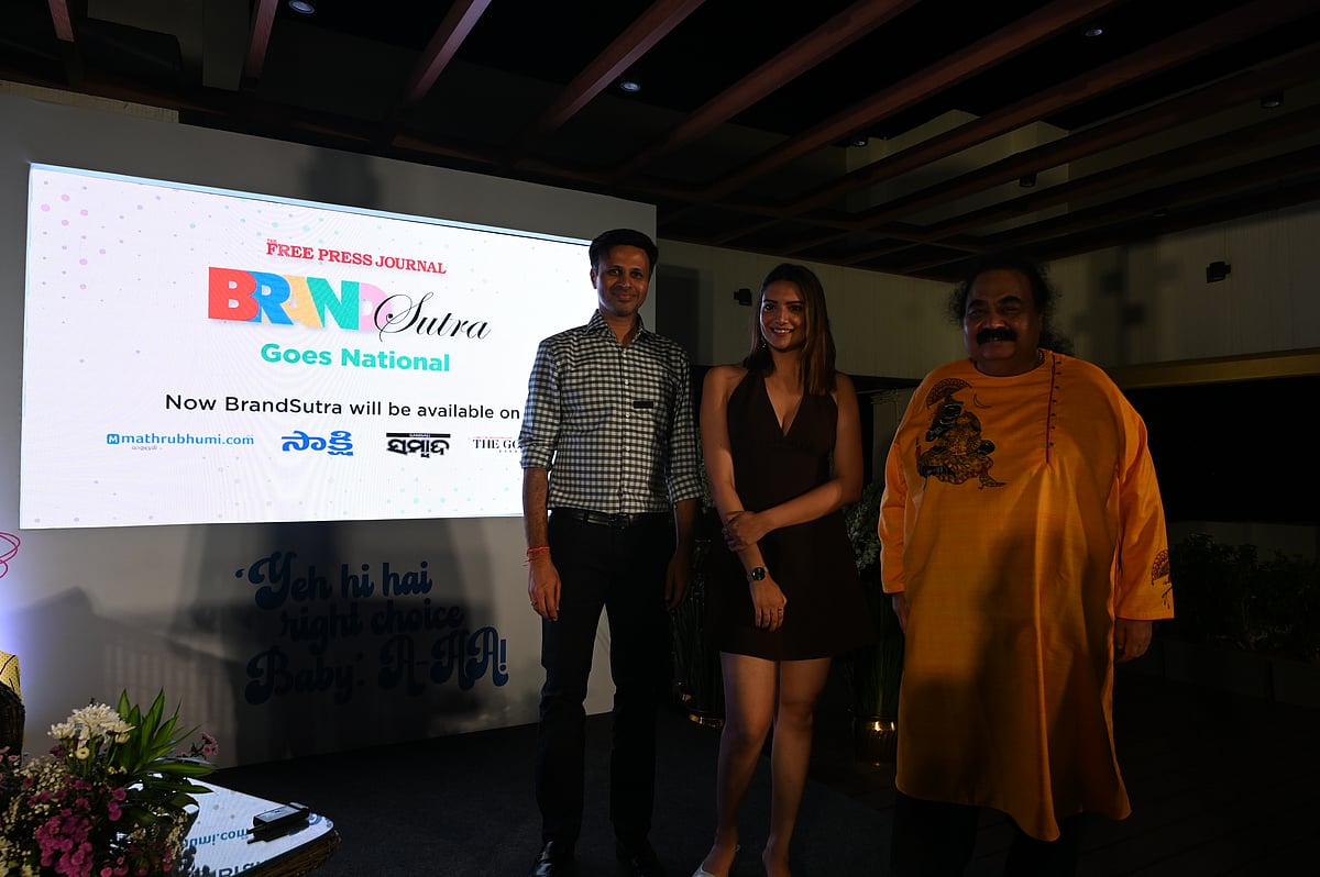 Abhishek Karnani, Director, The Free Press Journal, actor Lekha Prajapati and Dr.Sandeep Goyal, Chairman, Mogae Media and MD, Rediffusion launch the partnerships by which BrandSutra will be published in multiple languages across India.