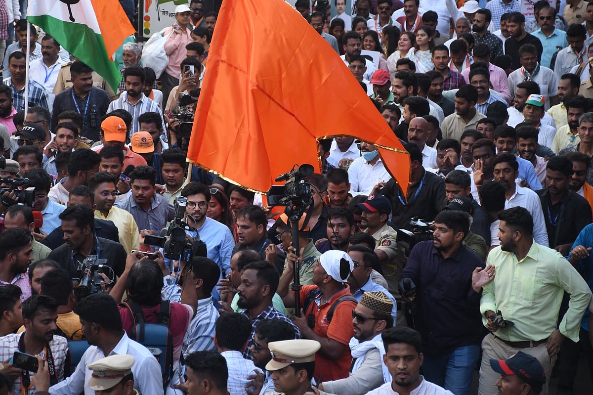 Thane: Shiv Sena UBT leader Aditya Thackeray leads protest rally over attack on its women's wing chief