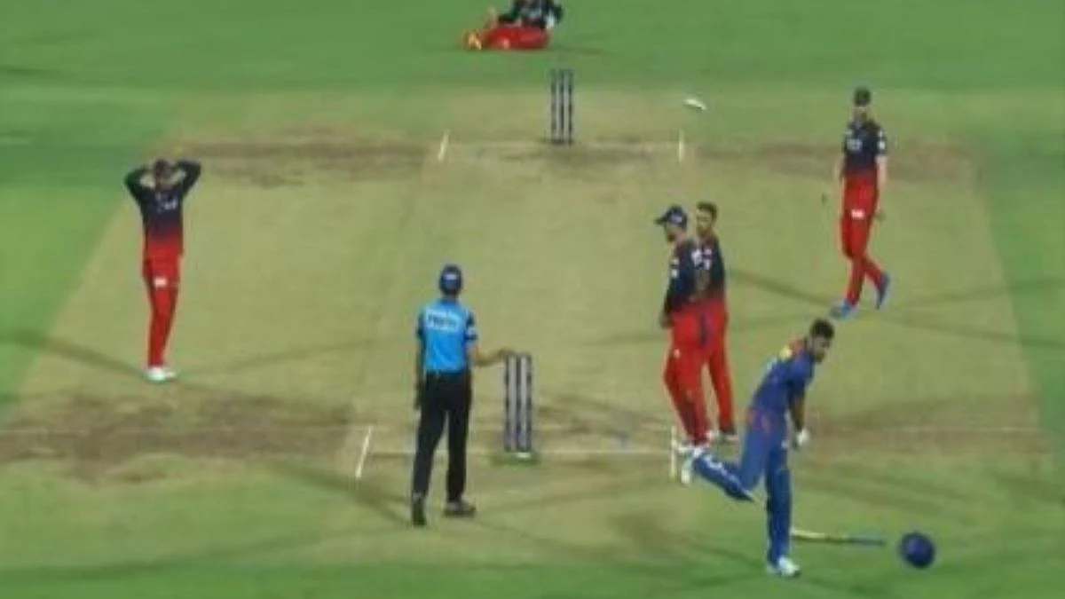 Avesh Khan reprimanded for code of conduct breach during dramatic last ball finish in IPL 2023 match against RCB | 