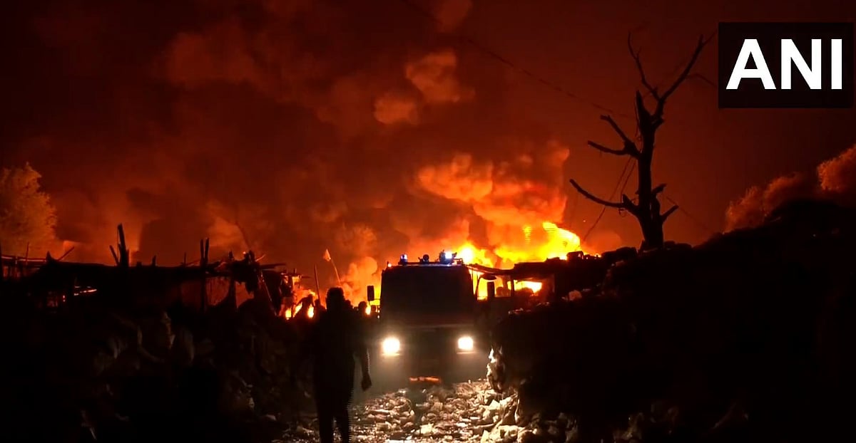 Delhi: Massive fire at plastic godown in Tikri Kalan area, no casualty reported; visuals surface