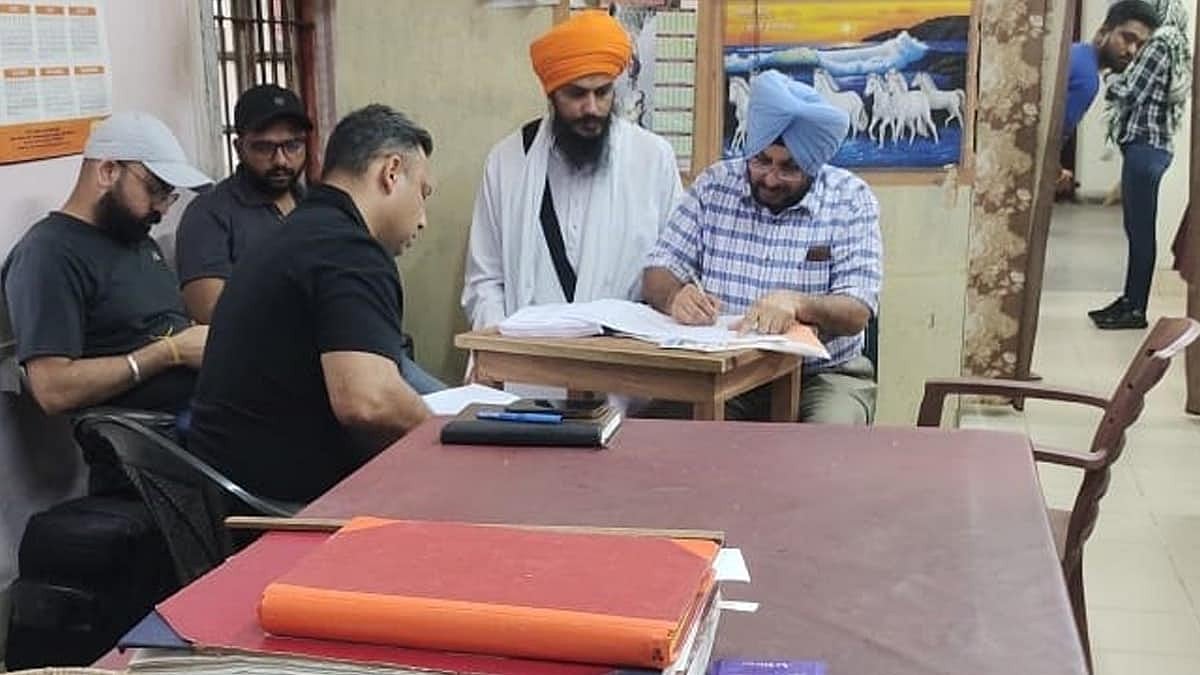 Watch: Dibrugarh police takes custody of 'Waris Punjab De' chief Amritpal Singh